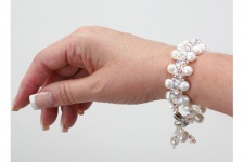 Cream Pearl Bracelet